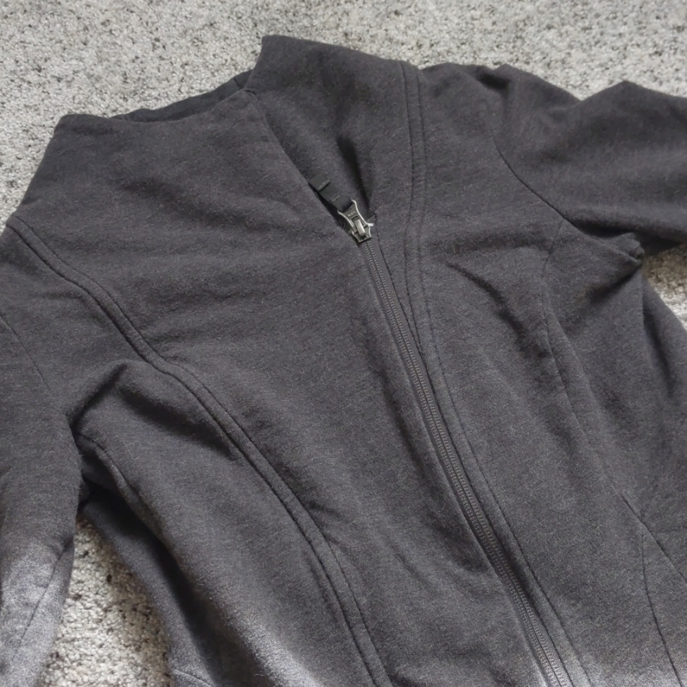Slim fitting jacket. - Picture 3 of 5